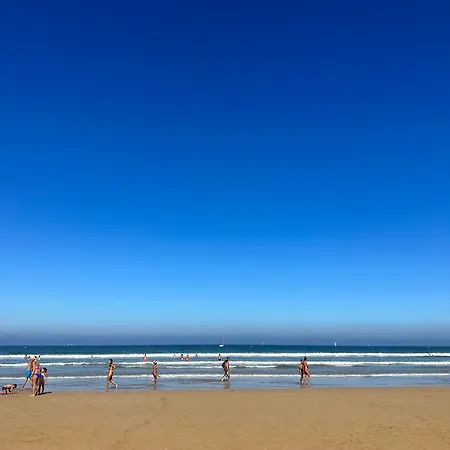 Cozy Flat 5 Mins From The Gijón