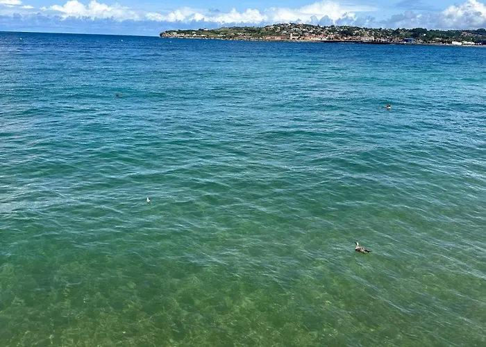 Cozy Flat 5 Mins From The Lägenhet