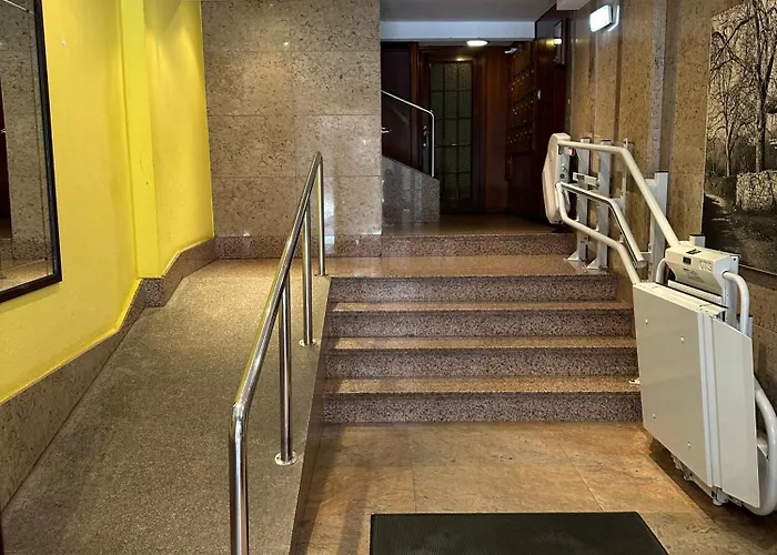 Cozy Flat 5 Mins From The Gijón