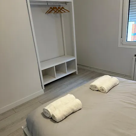 Cozy Flat 5 Mins From The Apartament Gijón