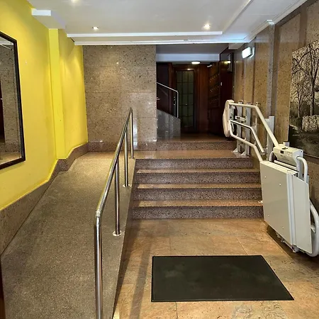 Cozy Flat 5 Mins From The Gijón