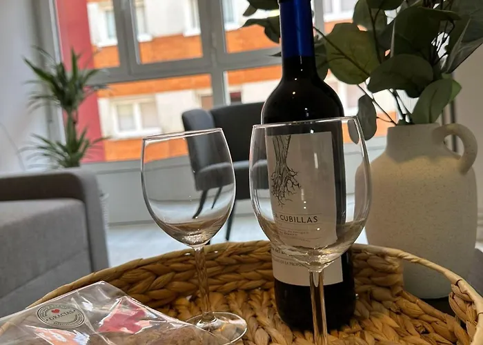 Lejlighed Cozy Flat 5 Mins From The Gijón