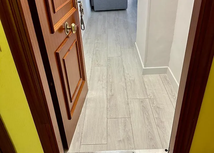 Lejlighed Cozy Flat 5 Mins From The Gijón