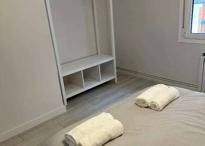 Cozy Flat 5 Mins From The Lejlighed Gijón